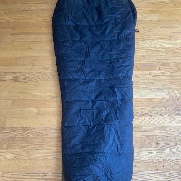 Thermolite Sleeping bag Sierra designs established 1965 - Picture 2 of 16